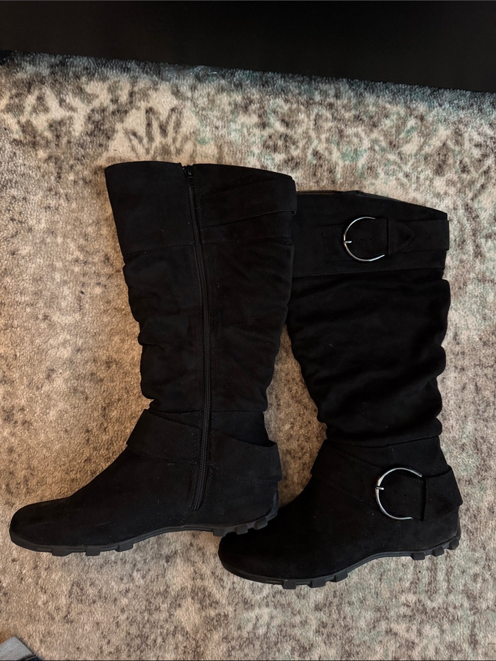 Women's Black Knee-High Buckle Heeled Boots